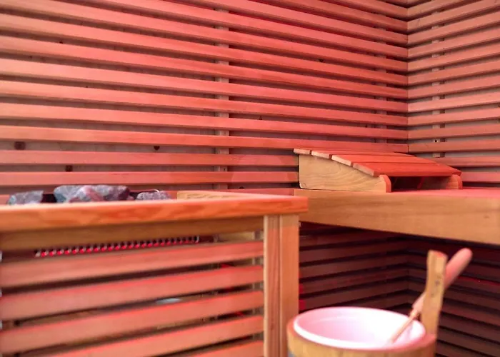 Hedera Estate Hedera A25 *